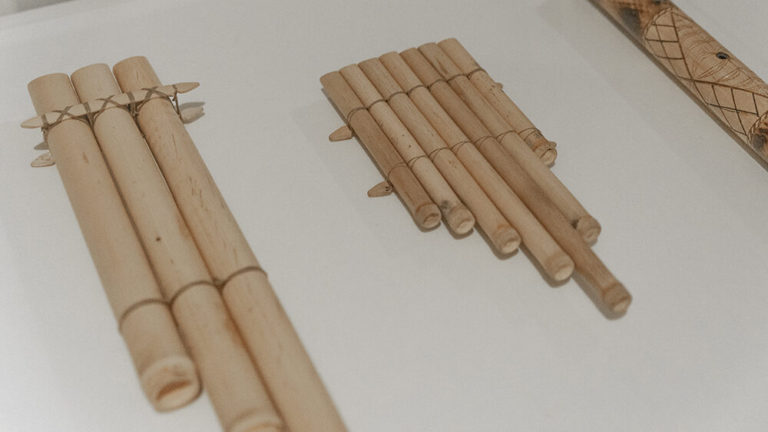 Tu‘ifonualava Kaivelata – Making & Playing Tongan Fangufangu, Mimiha ...